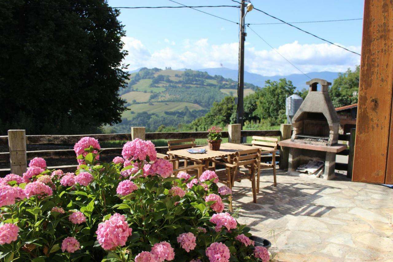 Villa Amets Etxalde Santecilla Esterno foto